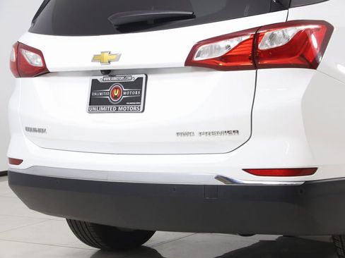 Used 2021 Chevrolet Equinox Premier AWD/4WD image 44