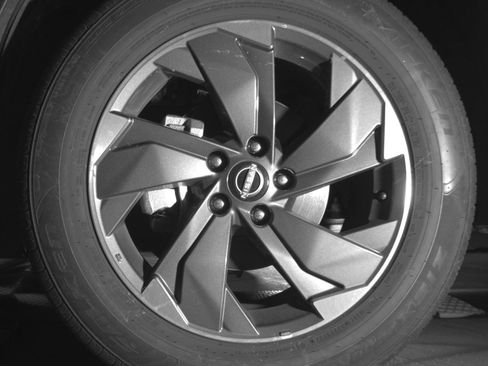 Used 2025 Nissan Rogue SV FWD image 12