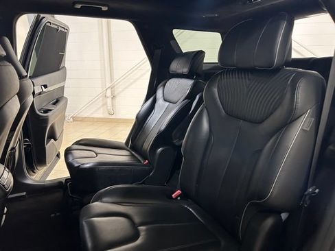 Used 2024 Hyundai Palisade Calligraphy FWD image 13