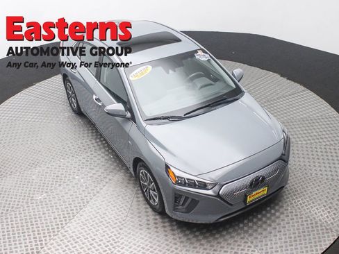 Used 2020 Hyundai Ioniq Limited image 3