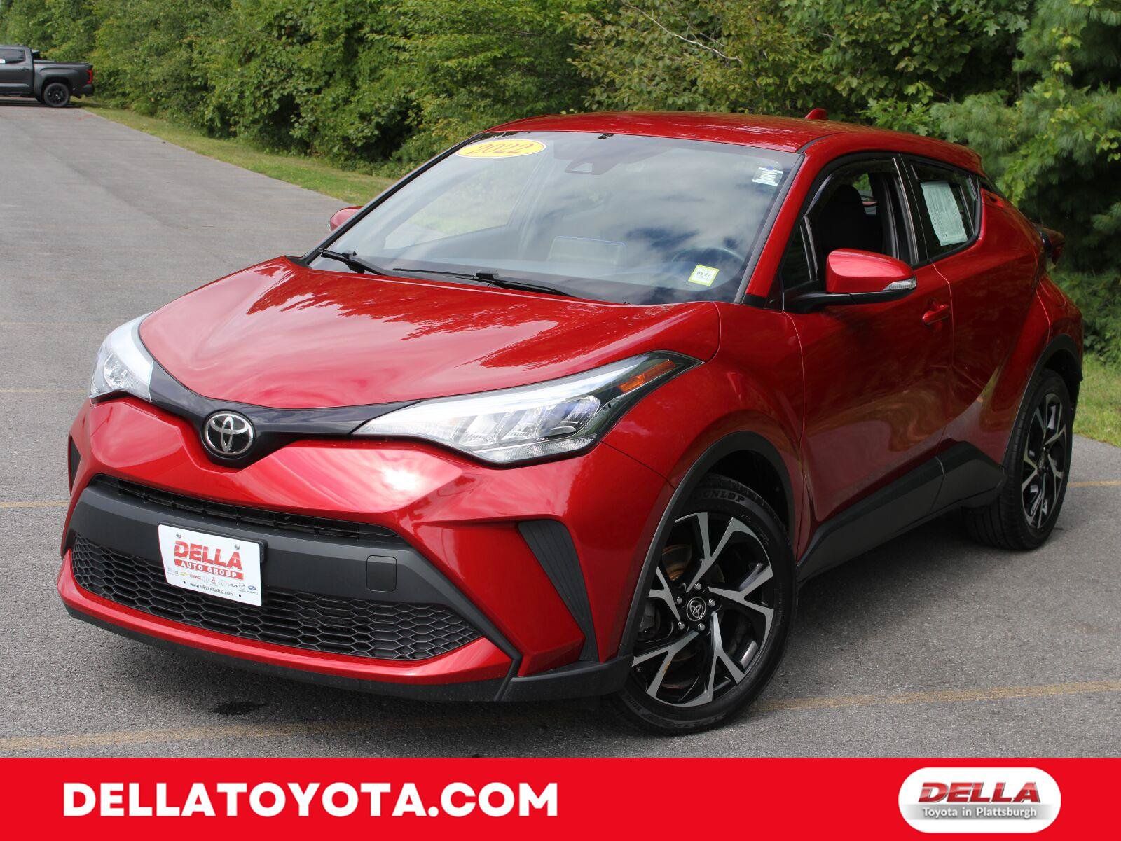 Used 2022 Toyota C-HR XLE FWD image 1
