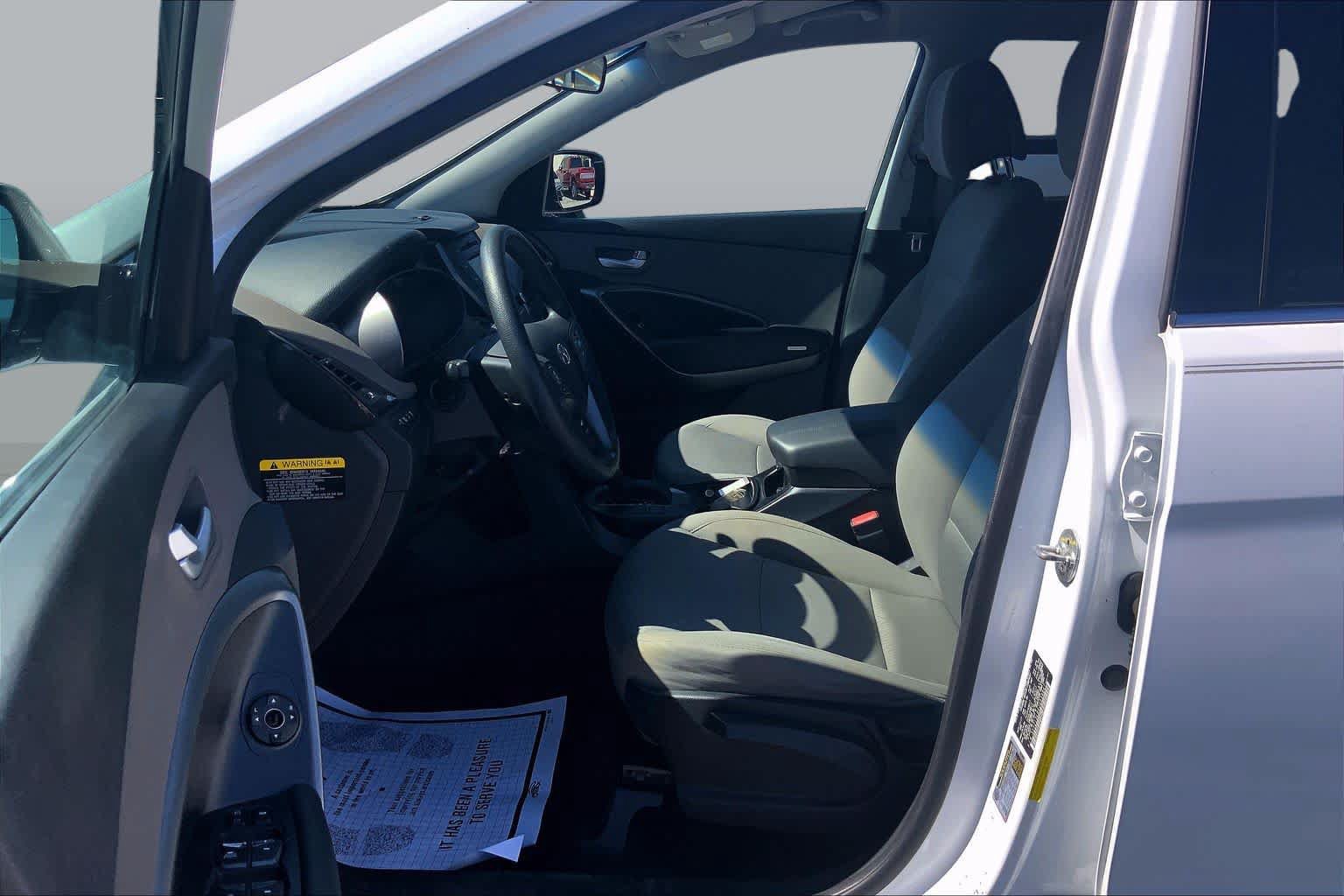Used 2018 Hyundai Santa Fe Sport FWD image 8