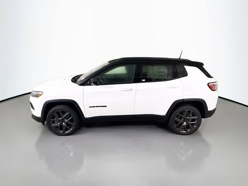 New 2026 Jeep Compass Limited image 4