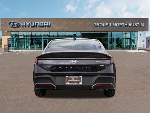 New 2026 Hyundai Sonata Blue image 6