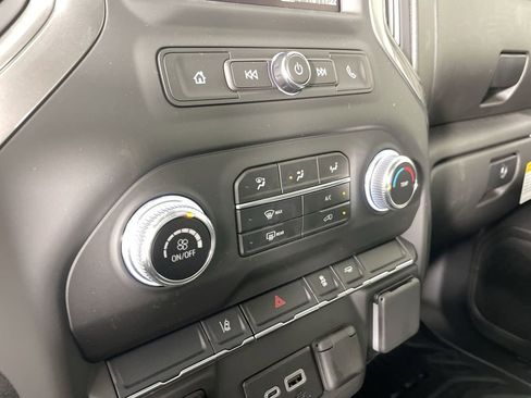 New 2025 GMC Sierra 2500 Pro w/ Convenience Package image 17