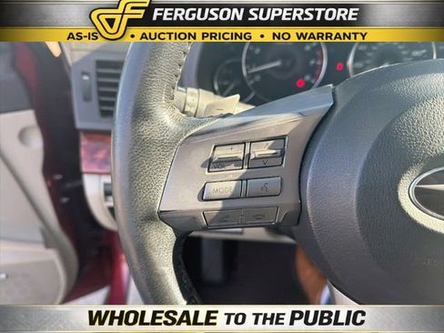 Used 2011 Subaru Outback 2.5i Limited image 17