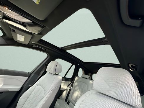 New 2026 BMW X5 M60i AWD/4WD image 22