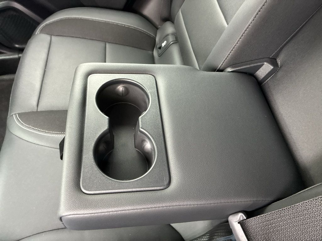 Used 2024 Chevrolet Equinox EV LT FWD image 38