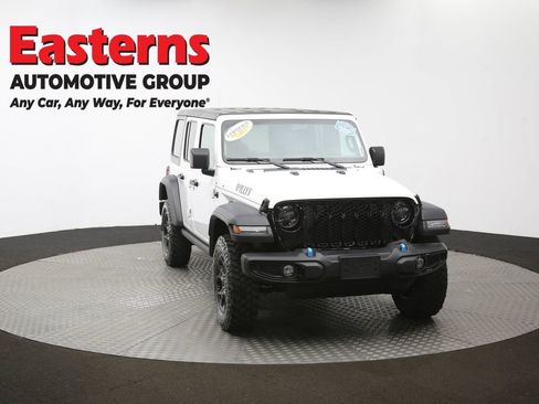 Used 2023 Jeep Wrangler Unlimited w/ Dual Top Group image 48