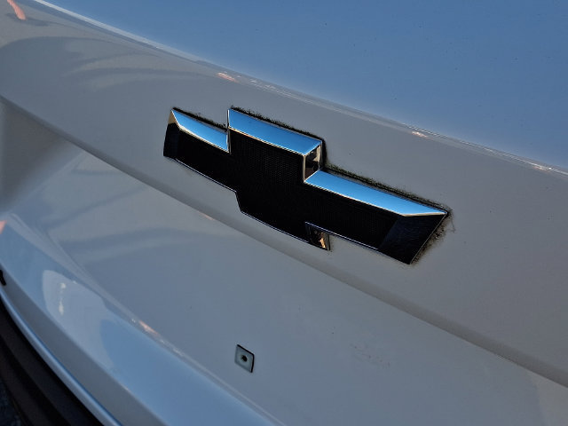 Used 2024 Chevrolet Trax RS FWD image 39