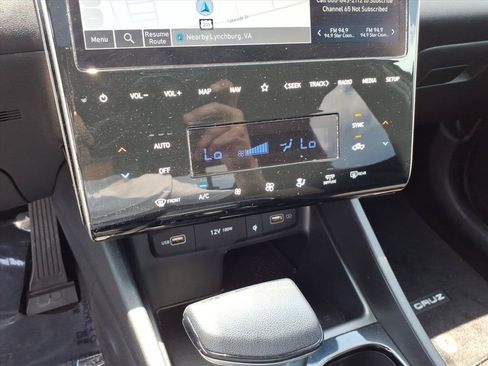 Used 2024 Hyundai Santa Cruz SEL w/ Activity Package FWD image 21