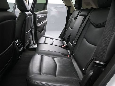 Used 2019 Cadillac XT5 Premium Luxury AWD/4WD image 19