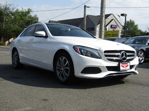 Used 2017 Mercedes-Benz C 300 4MATIC Sedan image 1