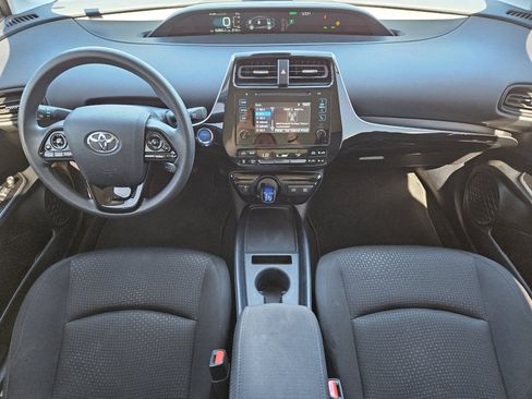 Used 2019 Toyota Prius LE image 24