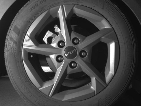 Used 2025 Kia K4 FWD image 15