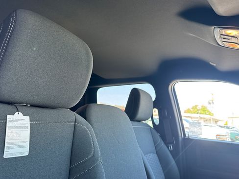 New 2026 RAM 2500 Warlock AWD/4WD image 15