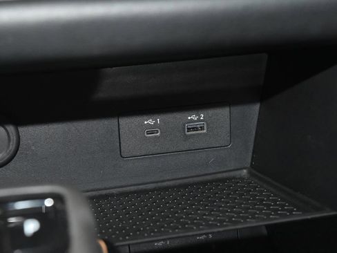 Used 2025 Nissan Pathfinder SV AWD/4WD image 13