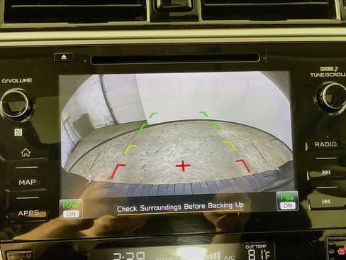 Used 2018 Subaru Outback 2.5i Limited AWD/4WD image 6