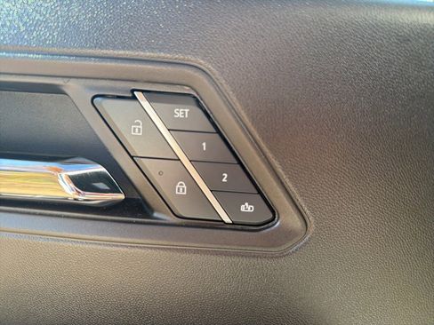 Used 2024 GMC Canyon AT4 w/ AT4 Premium Package image 24