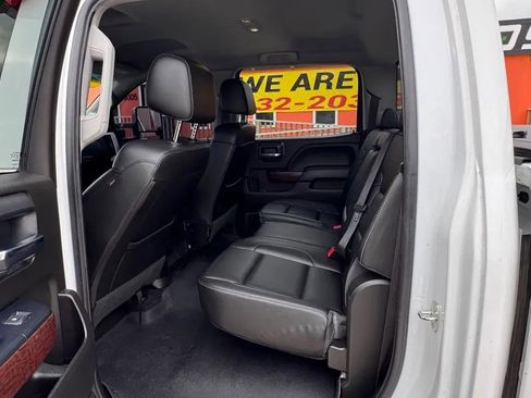 Used 2018 GMC Sierra 2500 SLT w/ Duramax Plus Package image 8