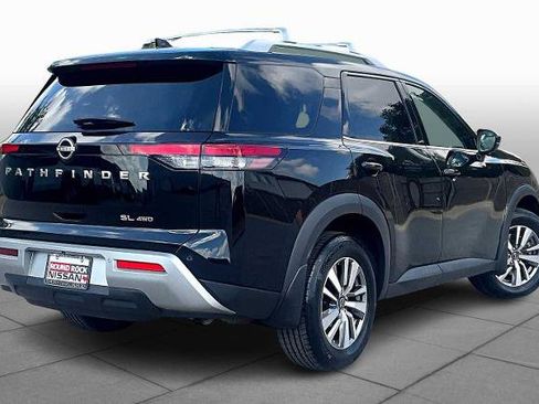Certified 2023 Nissan Pathfinder SL image 12