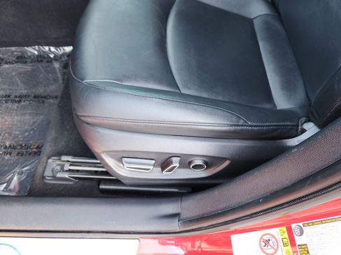 Used 2017 Toyota Prius Prime Advanced image 14