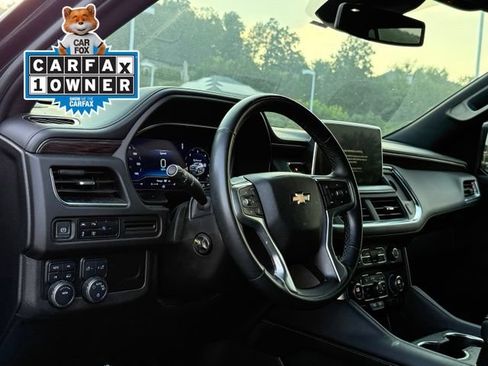 Used 2023 Chevrolet Tahoe LT w/ Luxury Package AWD/4WD image 3