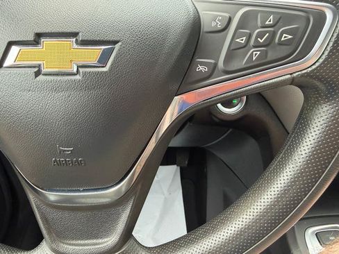 Used 2024 Chevrolet Equinox LS w/ Midnight Edition AWD/4WD image 17