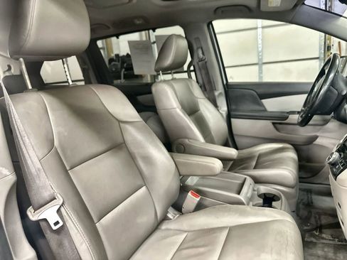 Used 2015 Honda Odyssey EX-L image 29