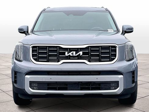 Used 2024 Kia Telluride SX Prestige w/ Towing Package image 3