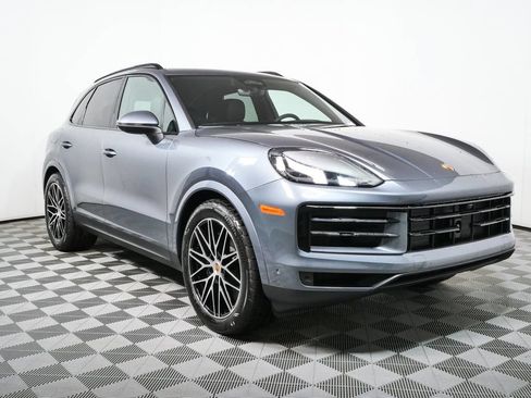 New 2026 Porsche Cayenne AWD/4WD image 30