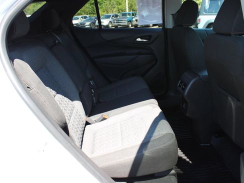 Certified 2024 Chevrolet Equinox LT FWD image 37