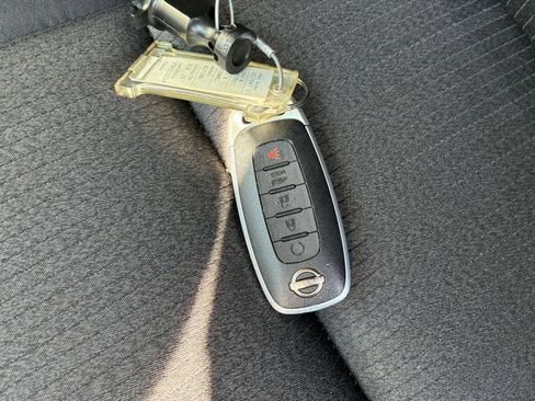 Used 2026 Nissan Altima 2.5 SV FWD image 17