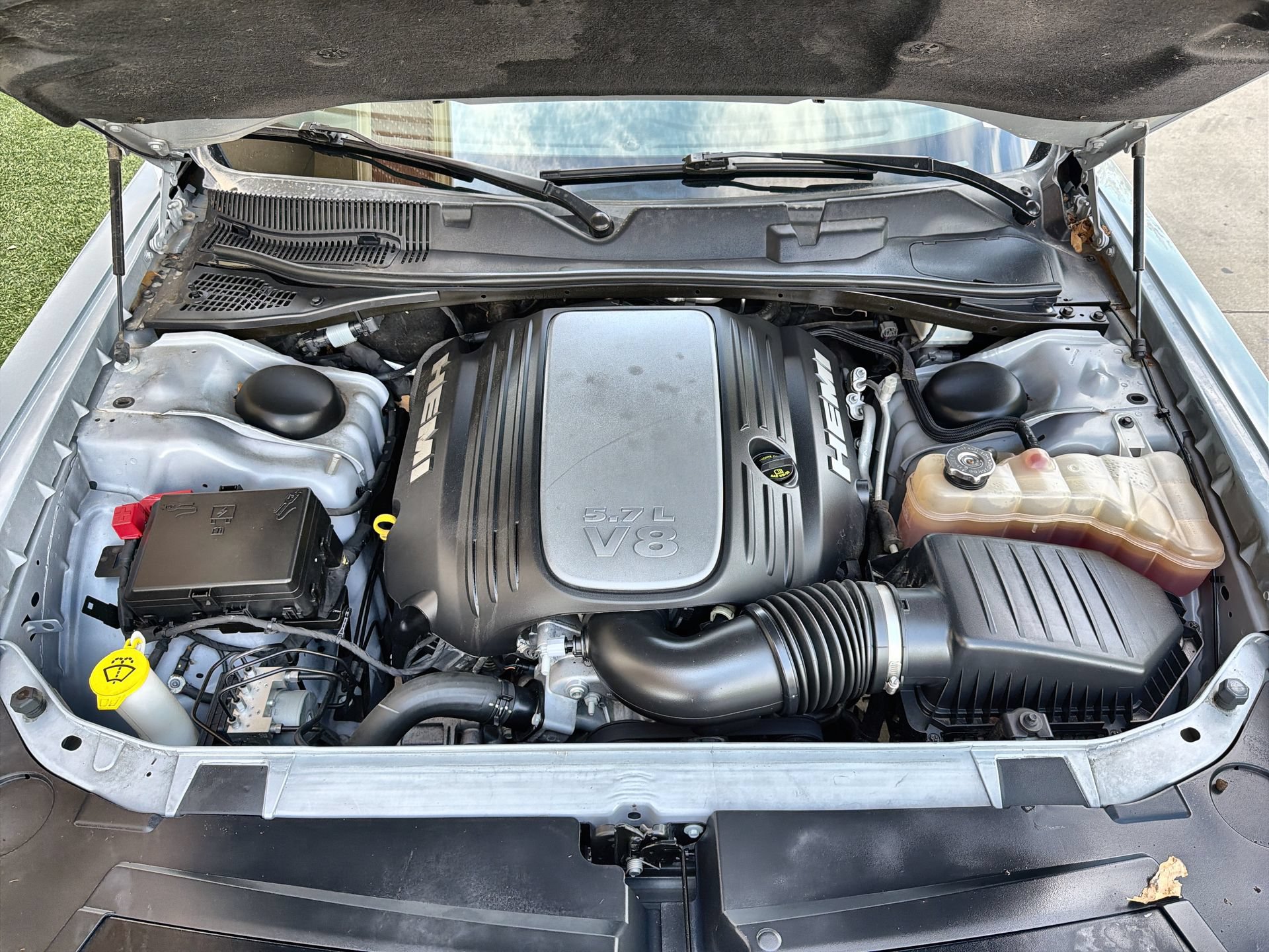 Used 2022 Dodge Challenger R/T w/ Blacktop Package RWD image 25