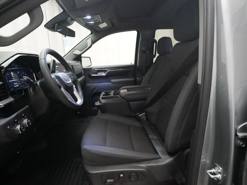 Used 2025 GMC Sierra 1500 Elevation AWD/4WD image 7