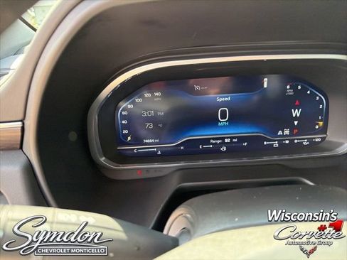 Used 2023 Chevrolet Tahoe Z71 w/ Luxury Package AWD/4WD image 11