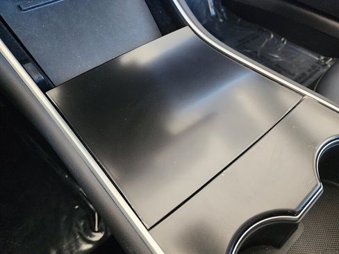 Used 2018 Tesla Model 3 Long Range RWD image 45
