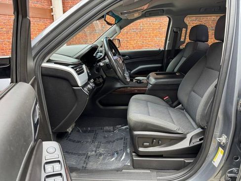 Used 2019 GMC Yukon SLE w/ SLE Value Package image 22