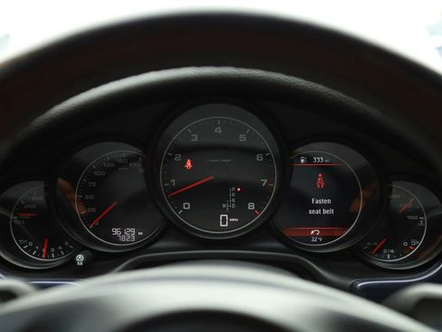 Used 2013 Porsche Panamera 4 Platinum Edition image 25