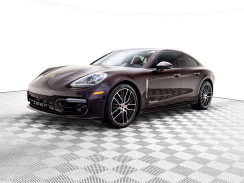 Certified 2023 Porsche Panamera Platinum Edition image 1
