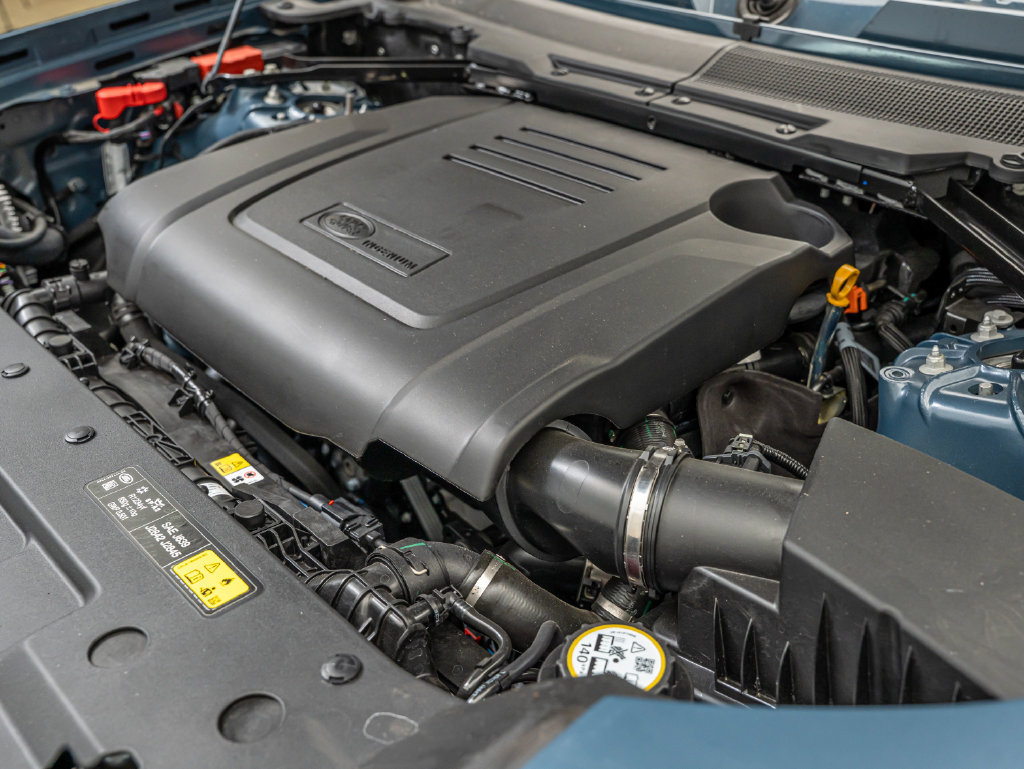 New 2026 Land Rover Defender 110 S AWD/4WD image 50