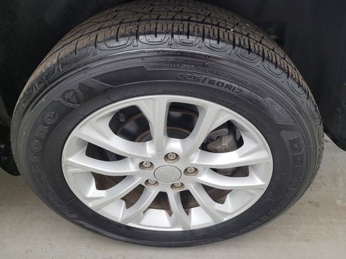 Used 2020 Jeep Cherokee Latitude image 31