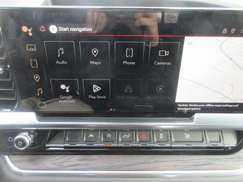 New 2026 GMC Sierra 1500 SLT w/ SLT Convenience Package image 20