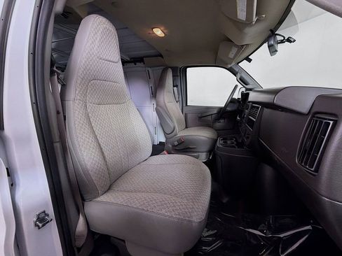 New 2026 Chevrolet Express 3500 Extended w/ Driver Convenience Package RWD image 21