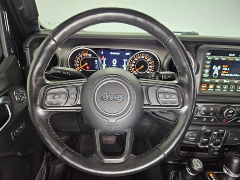 Used 2022 Jeep Wrangler Unlimited Sport AWD/4WD image 15