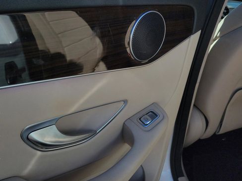 Certified 2022 Mercedes-Benz GLC 300 GLC 300 image 12