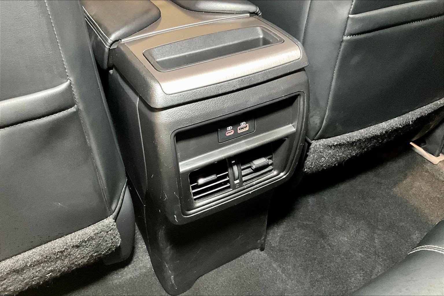 Used 2023 Nissan Murano SV AWD/4WD image 11