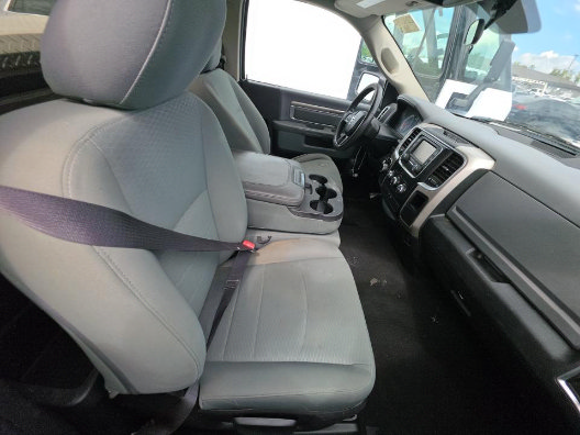 Used 2017 RAM 1500 Classic SLT RWD image 4