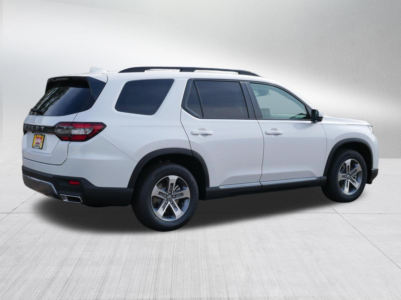 New 2026 Honda Pilot EX-L image 7