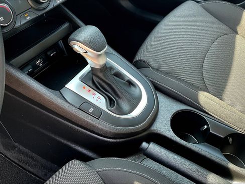 Used 2023 Kia Forte LXS image 14